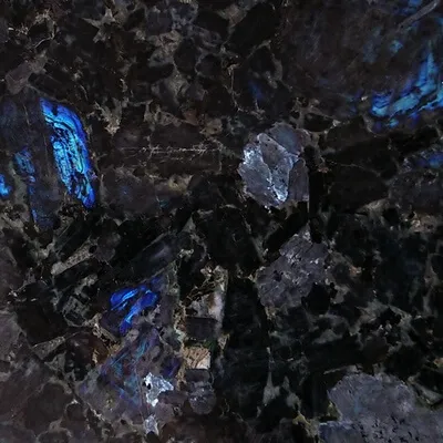 Лабрадорит